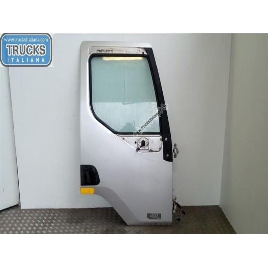 PORTA ANTERIORE DESTRA RENAULT truck Premium 1996>2005 usato