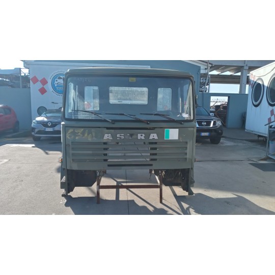 CABINA ASTRA truck BM usato