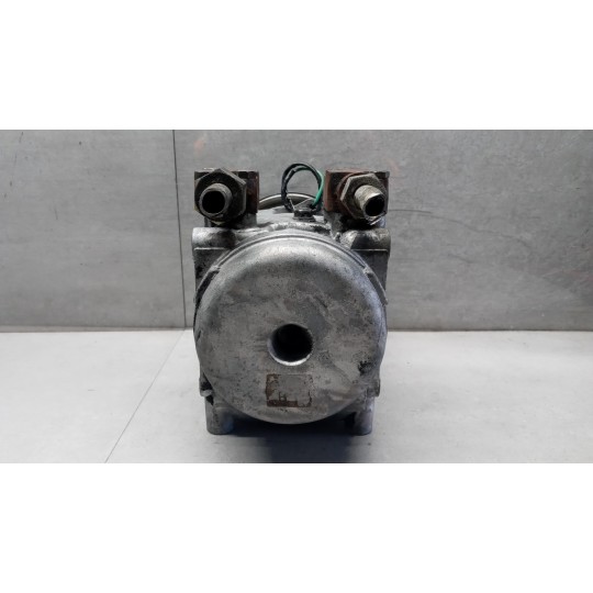 AIR CONDITIONER COMPRESSOR MENARINI BUS used