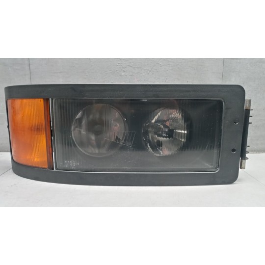 RIGHT HEADLIGHT MENARINI BUS used