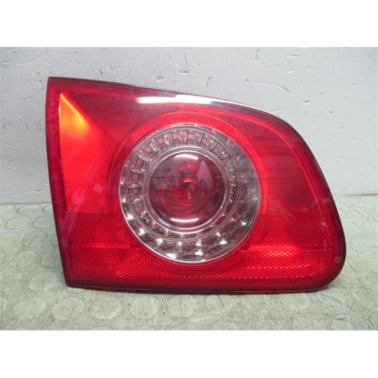 FARO POSTERIORE INTERNO SINISTRO VOLKSWAGEN Passat 2005>2010 usato