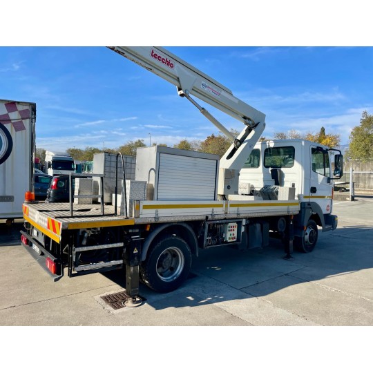 NISSAN truck ATLEON TK95.75