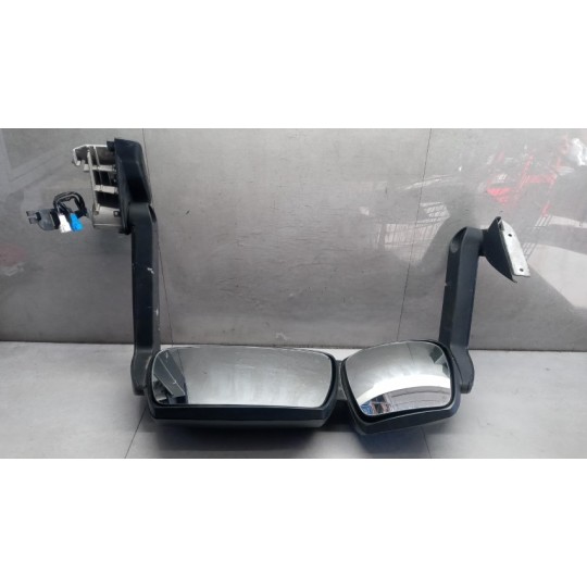 RIGHT ELETRIC REAR-VIEW MIRROR  IVECO EUROCARGO 2005>2008 used