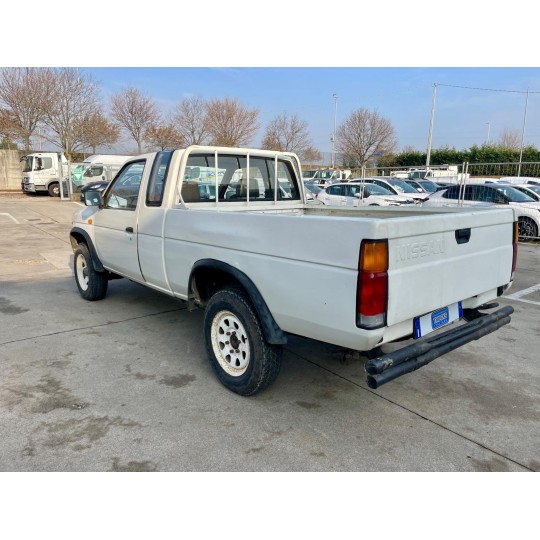 NISSAN KING CAB / PICK UP AUTOCARRO