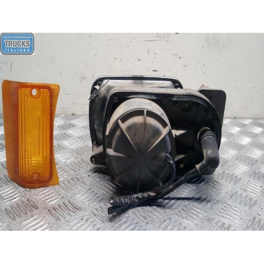 RIGHT HEADLIGHT PIAGGIO Poker used