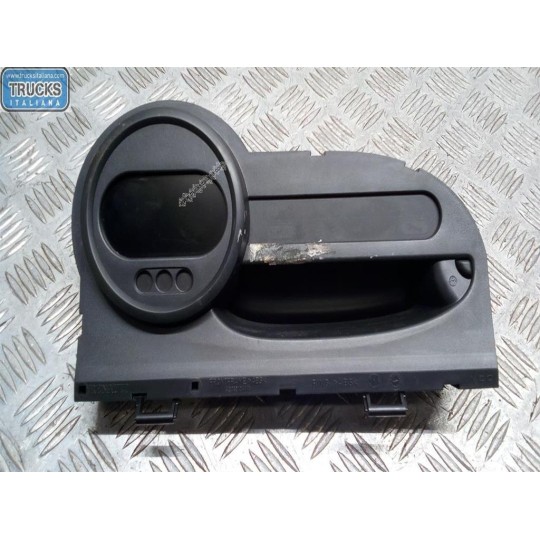 QUADRO STRUMENTI RENAULT Twingo 2007>2011 usato