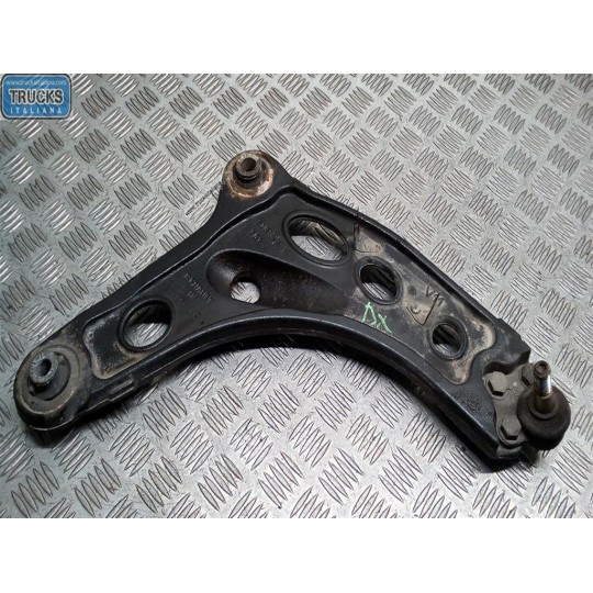 CONTROL ARM FRONT LOWER RIGHT  RENAULT van Trafic 2010>2014 used