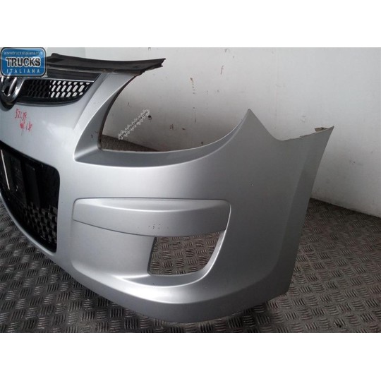 PARAURTI ANTERIORE HYUNDAI i30 2007>2010 usato