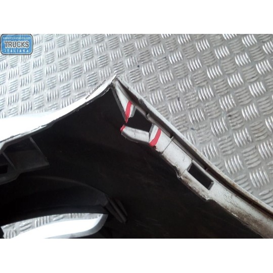 PARAURTI ANTERIORE HYUNDAI i30 2007>2010 usato