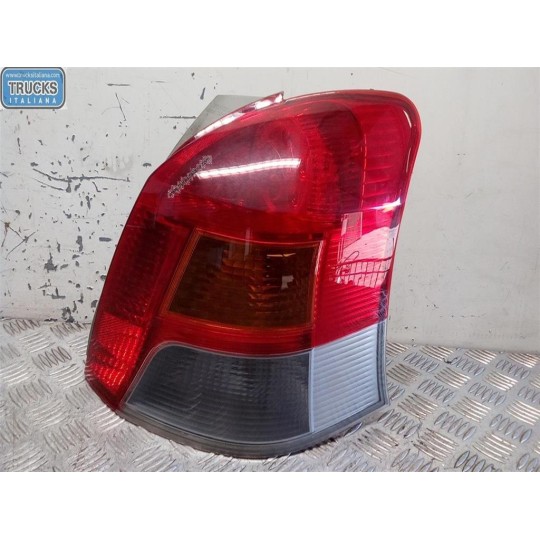 FARO POST ESTERNO LED DESTRO TOYOTA Yaris 2008>2011 usato