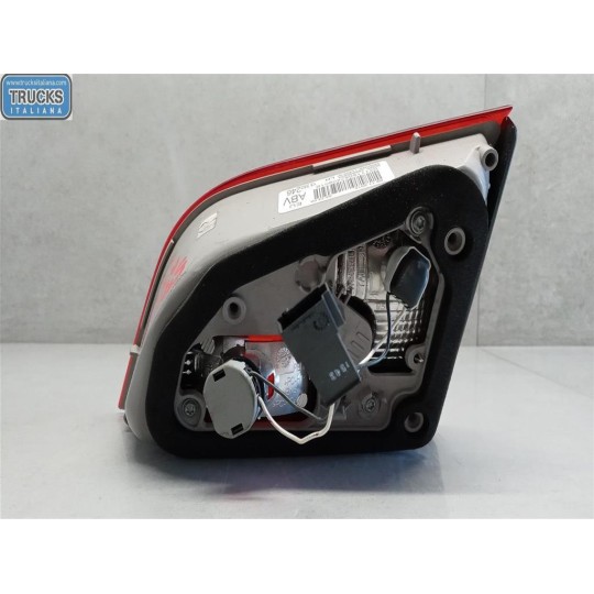 FARO POSTERIORE INTERNO SINISTRO OPEL Astra J 2012>2015 usato