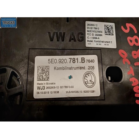 INSTRUMENT PANEL SKODA Octavia 2013> used