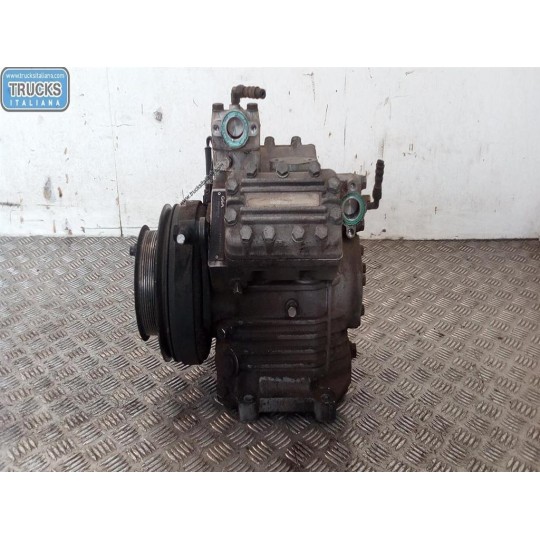 AIR CONDITIONER COMPRESSOR MERCEDES BUS O508 BUS used